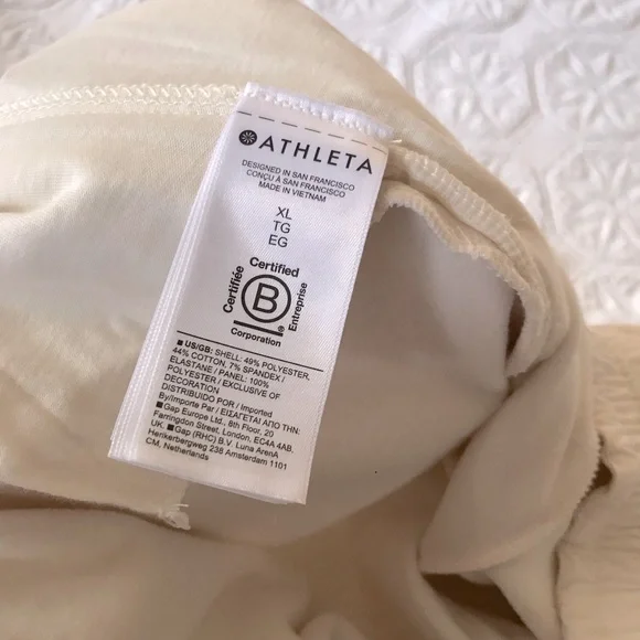 NWT Athleta wide leg sweatpants cropped white cream XL triumph hybrid capris - Picture 10 of 16